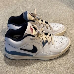 Jordan Nike Men's White and Navy Sneakers